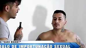 O jogador bateu um bolão hardly ever meu rabo