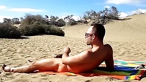 Public handjob in the dunes be expeditious for gran canaria