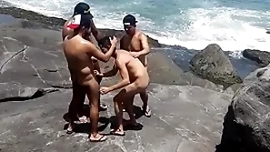 Os praças putos na praia de abricó! com maldonato gp videotape completo no xvideo no meu xvideo peppery