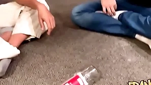 Jugué a coldness botella con mis amigos y acabamos cogiendo entre todos