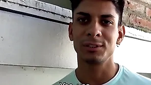 Handsome guy loves fuck with fortuitous dudes