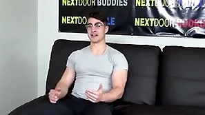 Muscled simply stud down glasses wanks and cums on the hurl